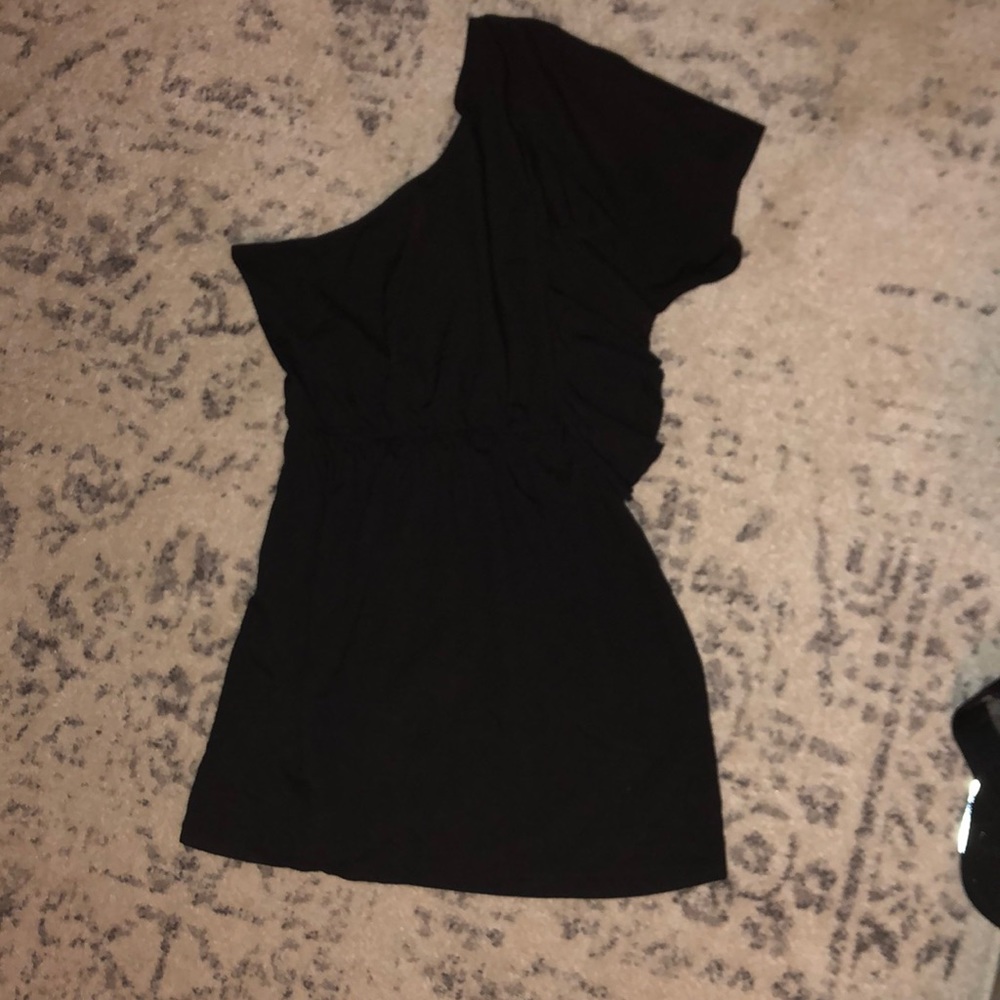 Cute one shoulder black mini dress!